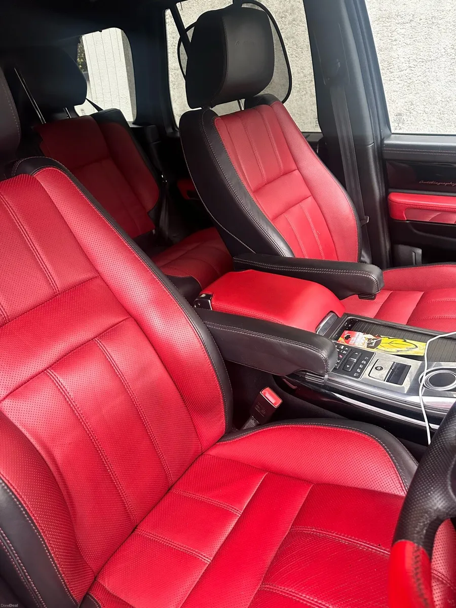 Range Rover - Image 4