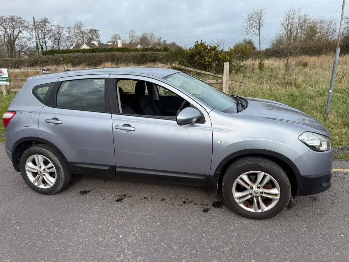 NISSAN QASHQAI 1.6 PETROL SV, NCT 6/27 - Image 2
