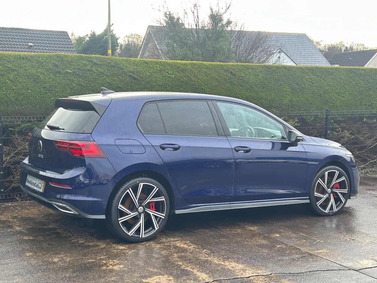 2023 Volkswagen Golf 1.4 GTE hybrid €28000 inc Vrt - Image 4