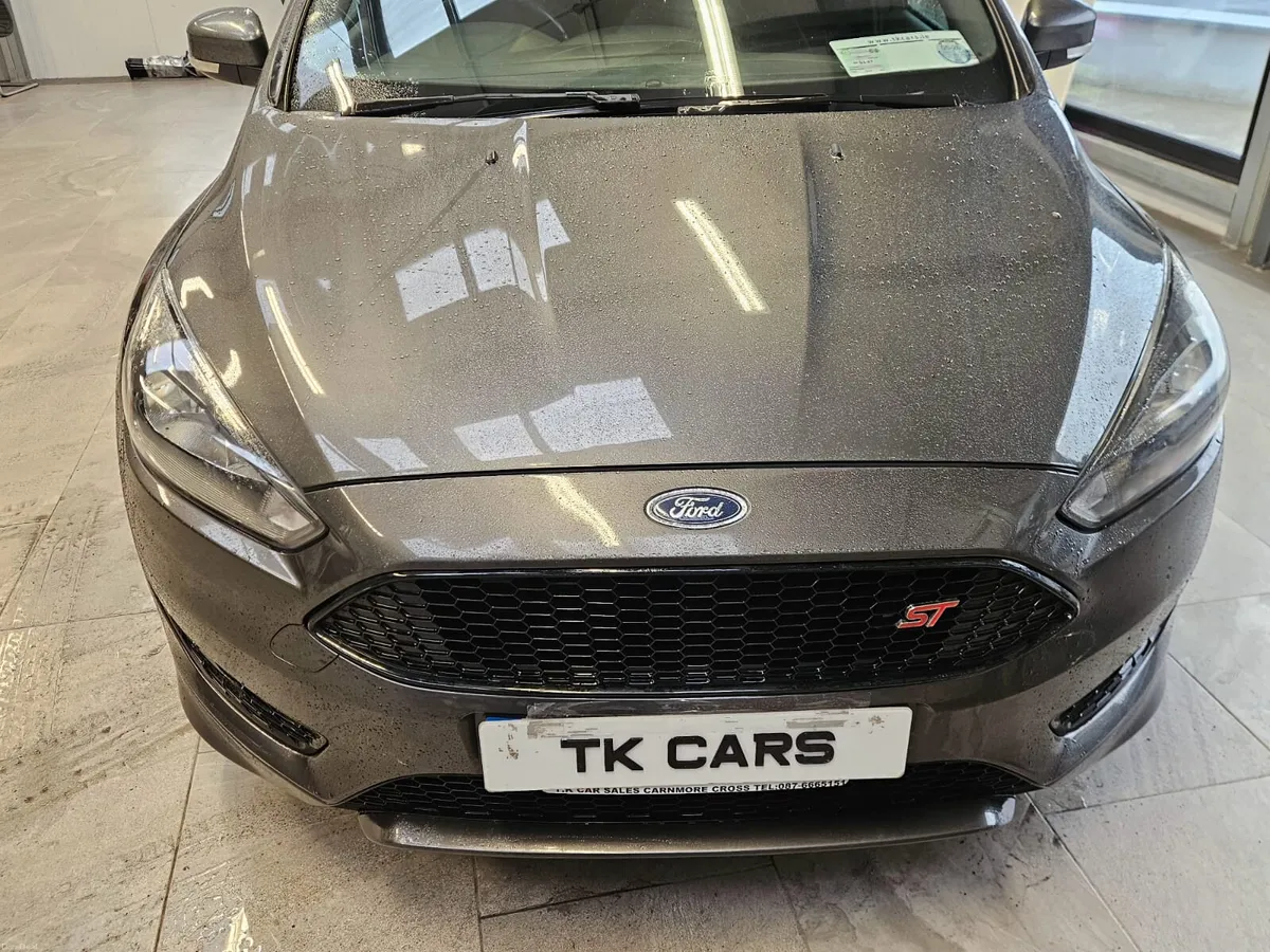 17 FORD FOCUS ST-LINE 1.5 DIESEL - Image 3