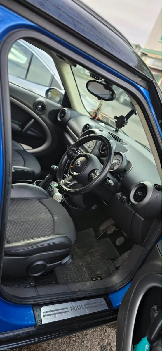 Mini countryman - Image 3