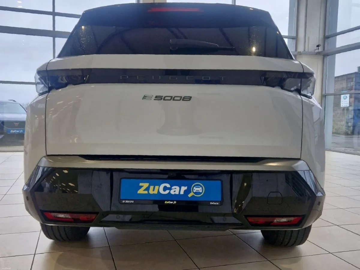 Peugeot 5008 E-5008 Gt  GT  210 Electric 73kWh Aut - Image 4