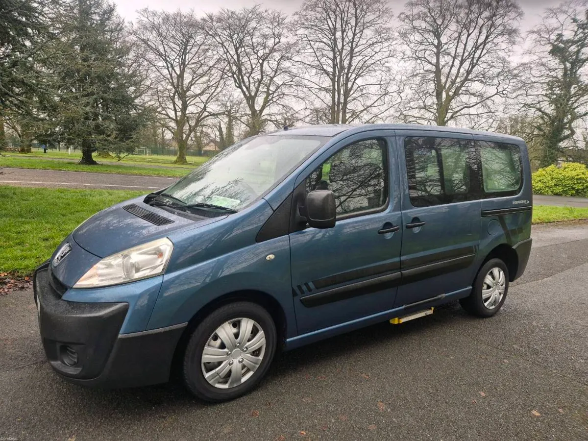 2011 Peugeot expert wheelchair accessible 1 owner - Image 4