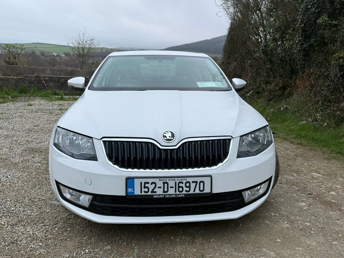 Škoda Octavia Amb DSG - Image 2