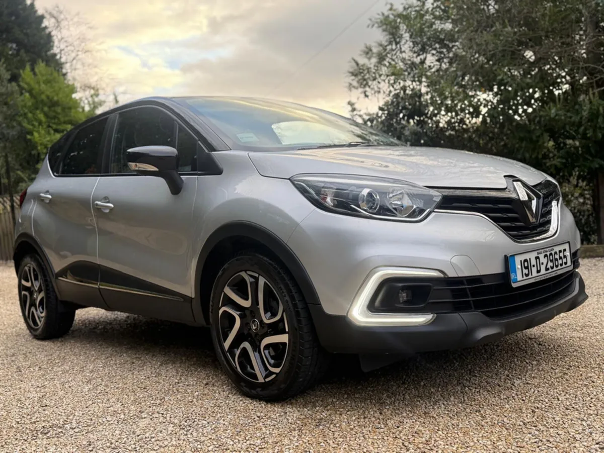 Renault Captur ICONIC DCI 90 - Image 1