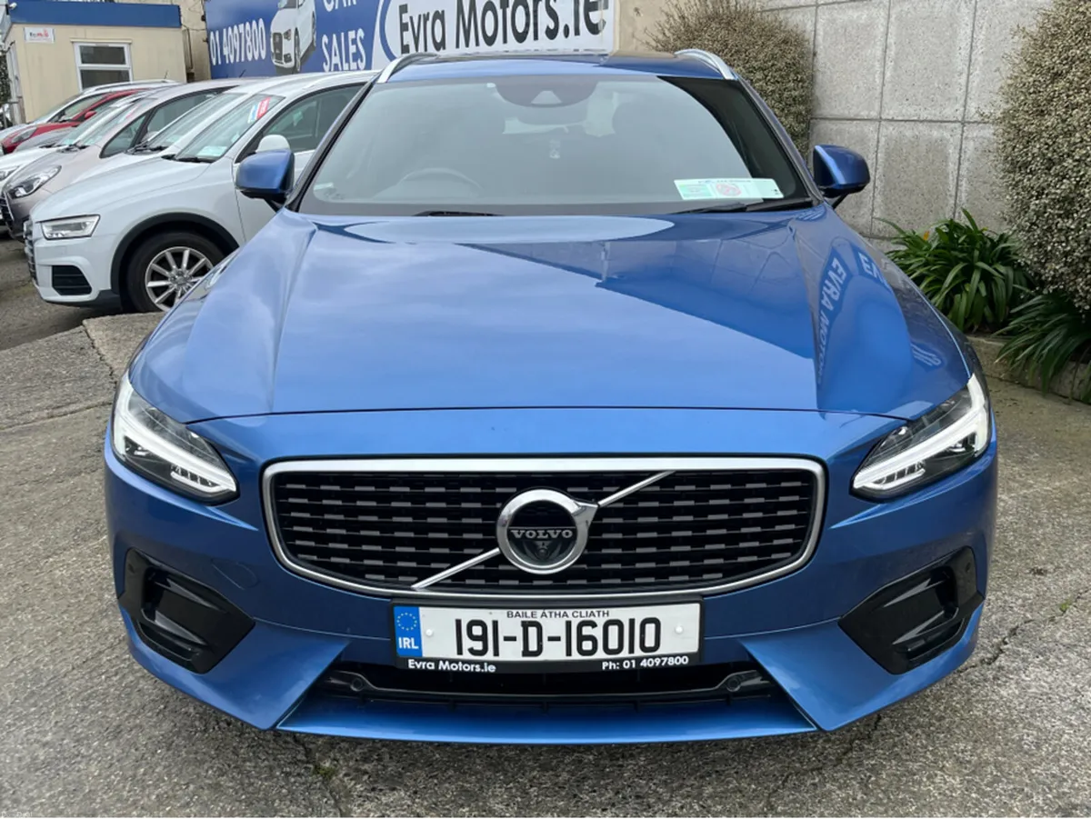 Volvo V90 R-DESIGN D4 AUTOMATIC 2.0 DIESEL //HIGH - Image 3