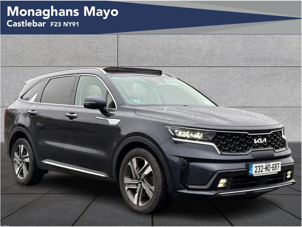 Kia Sorento 2.2 DIESEL AUTO 7 SEATS - Image 1