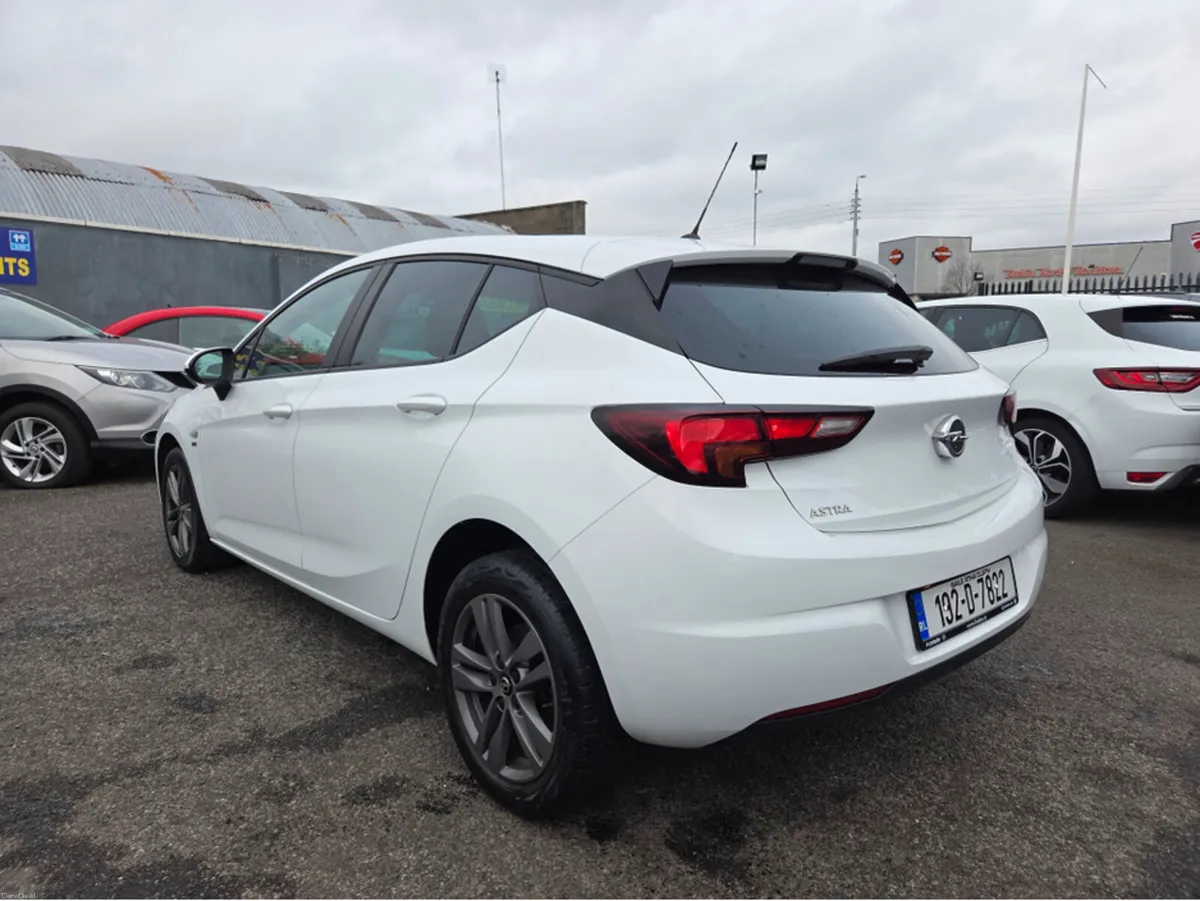 Opel Astra 1.6 CDTI 5DR SPECIAL EDITION ** IRISH C - Image 5