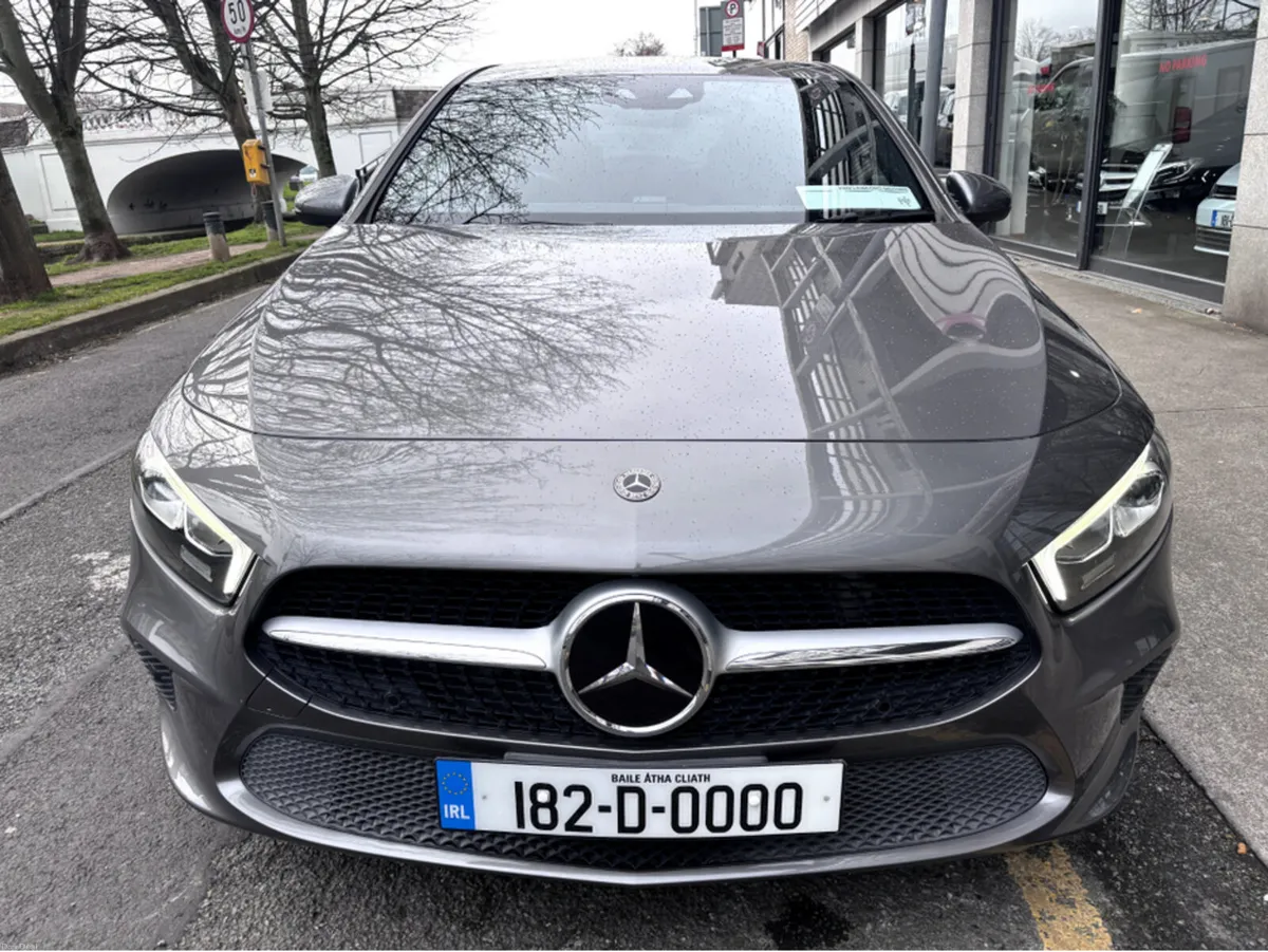 Mercedes-Benz A-Class A180 1.3 AUTO STYLE 5DR - Image 3