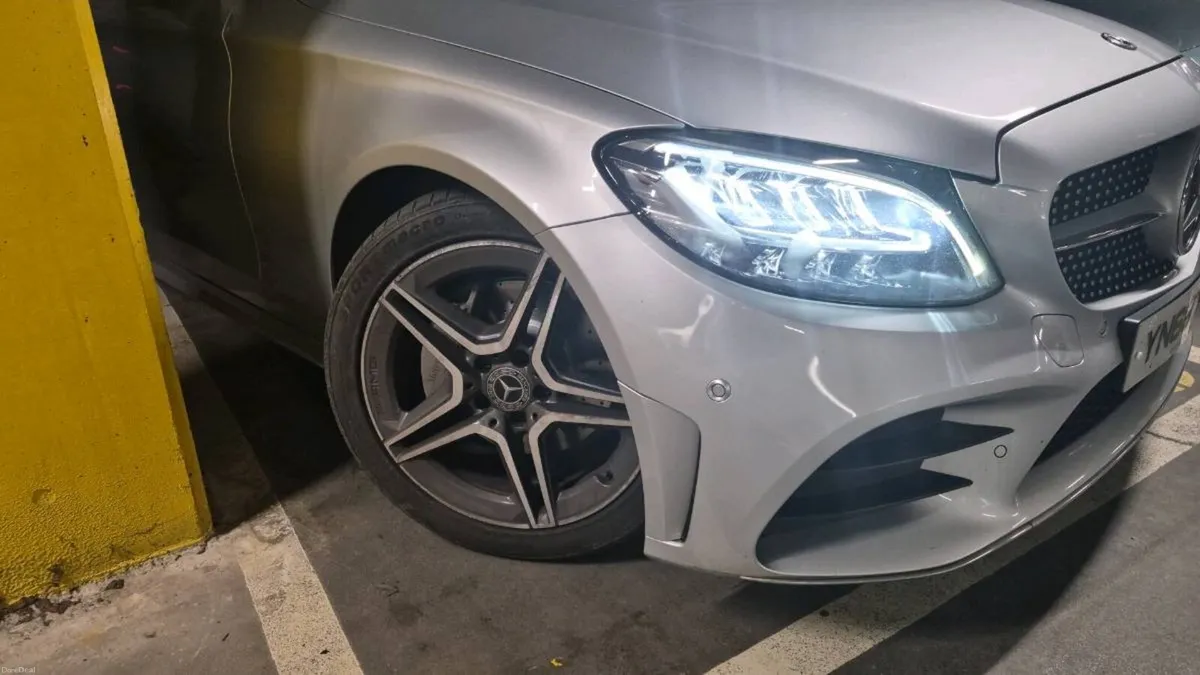 Mercedes-Benz C-Class 2019 - Image 4