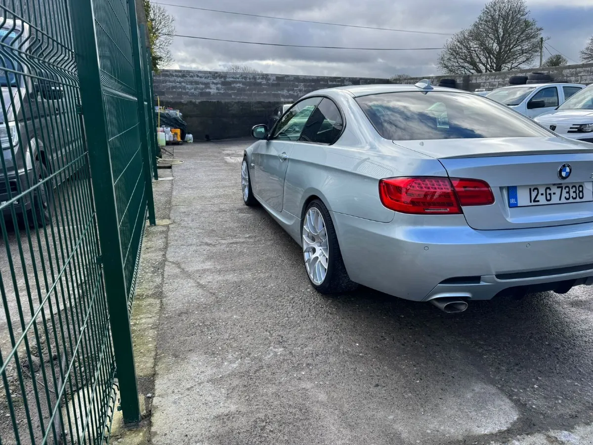 BMW 3-Series 2012 e92 - Image 3