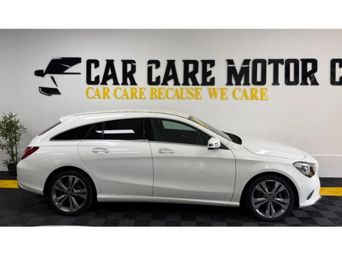 Mercedes-Benz CLA 2017 Cla 1.6 Automatic - Image 3
