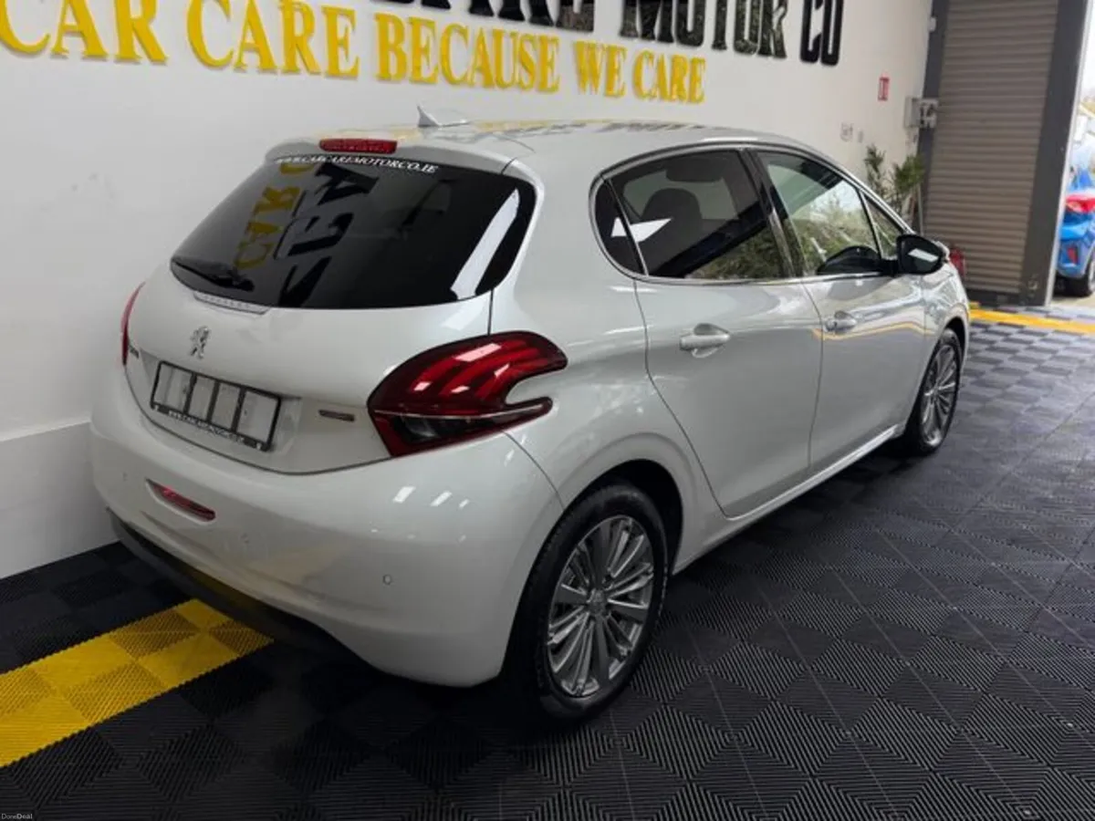 Peugeot 208 2018 208 1.2 Automatic Low Mileage - Image 4