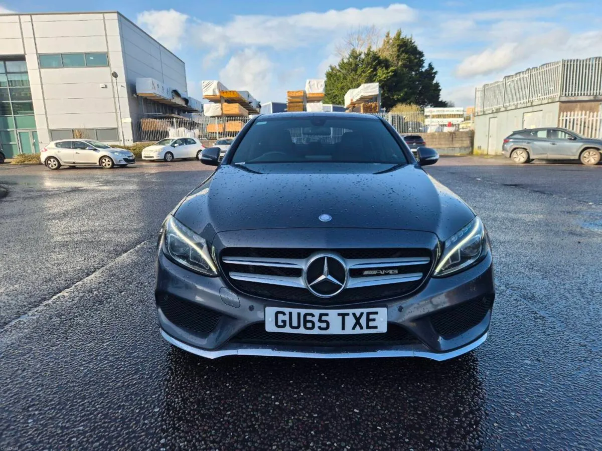2015 Mercedes-Benz C220 AMG Line - Image 3