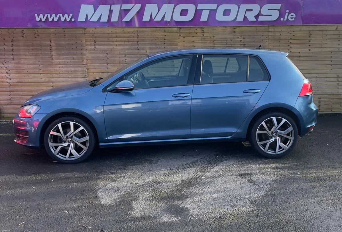 VW Golf 2016, Upgraded Alloys - Image 2