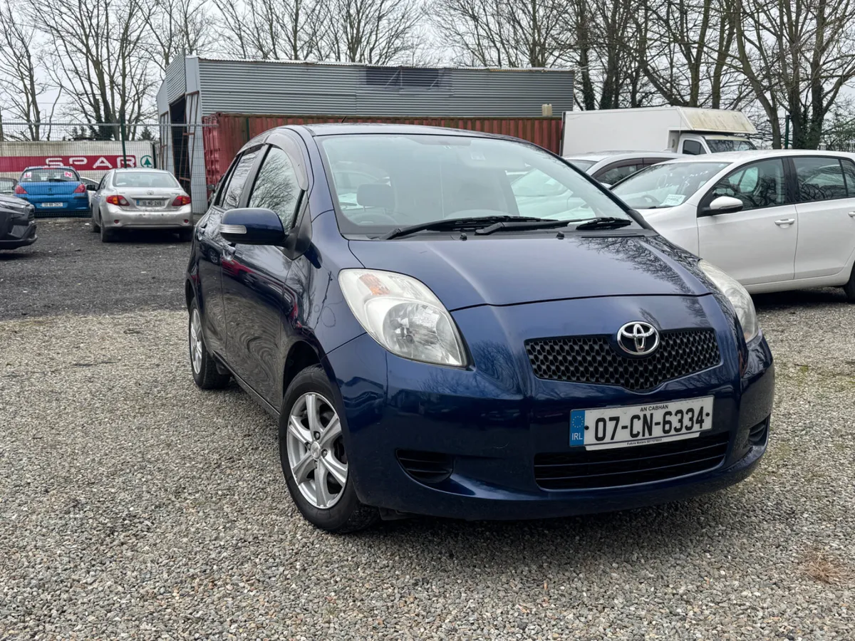 Toyota Vitz 2007 Automatic Low Mileage - Image 1