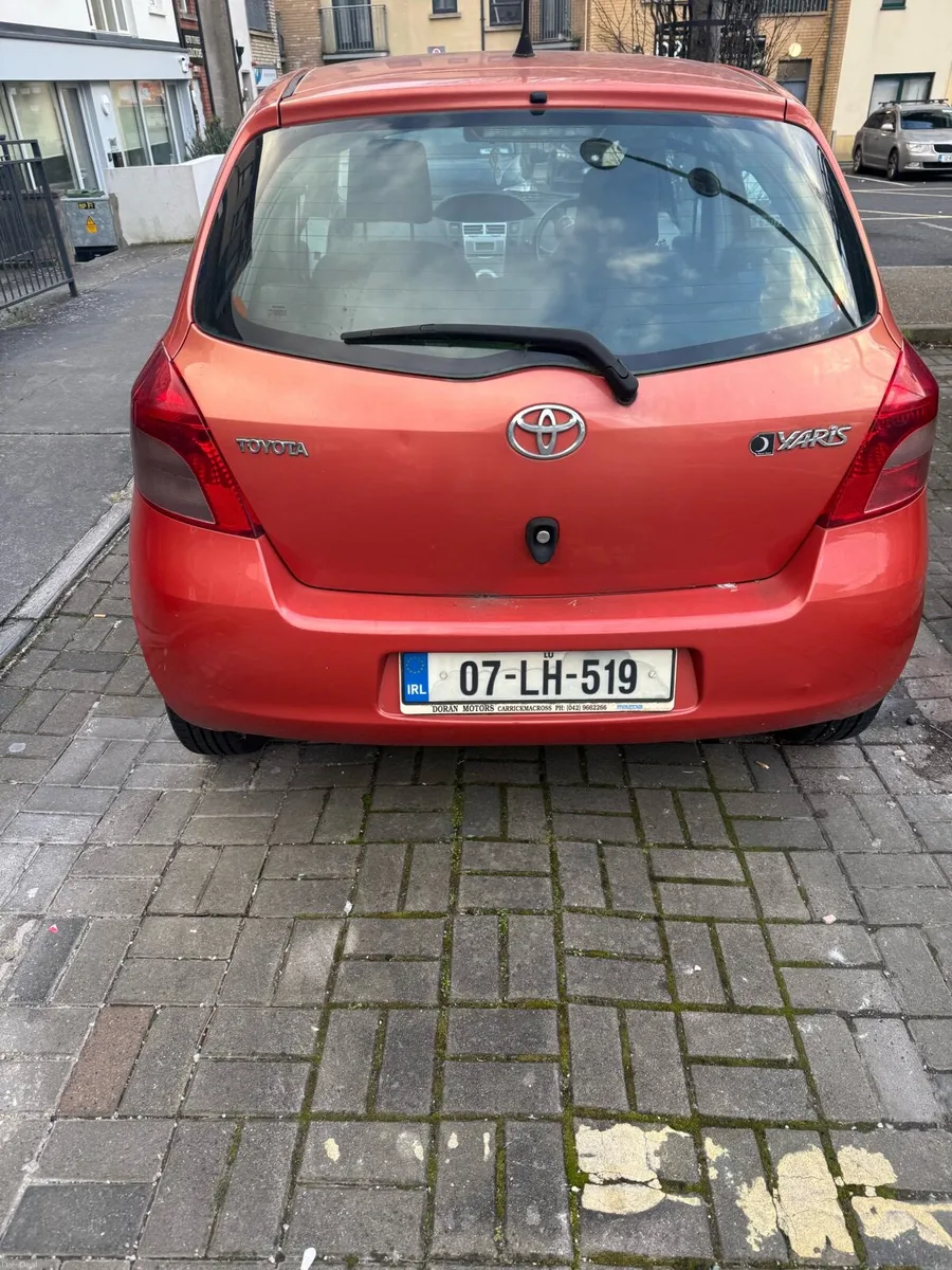 Toyota Yaris - Image 2