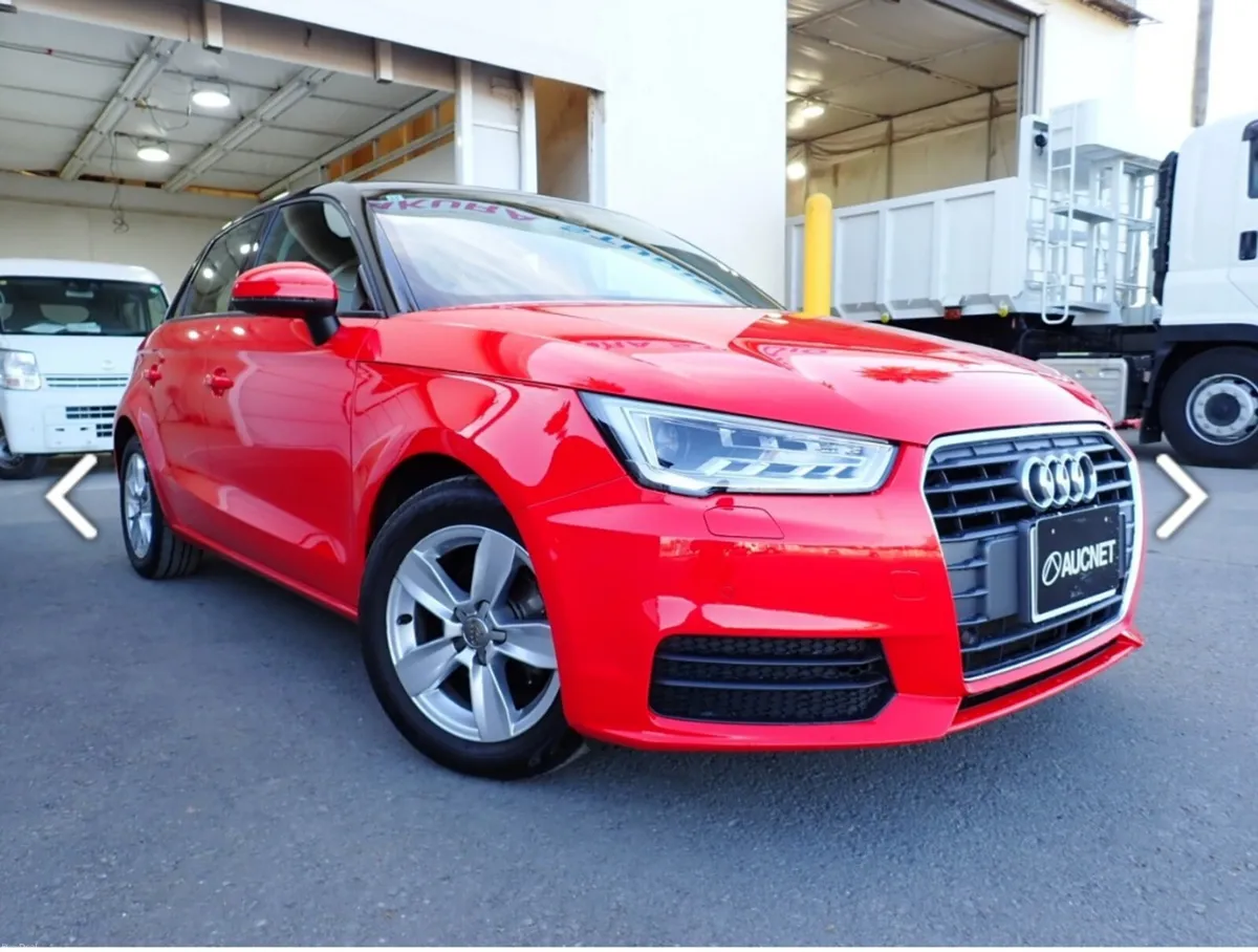 2015 Audi A1 1.4 Petrol Automatic 2 Tone color - Image 1