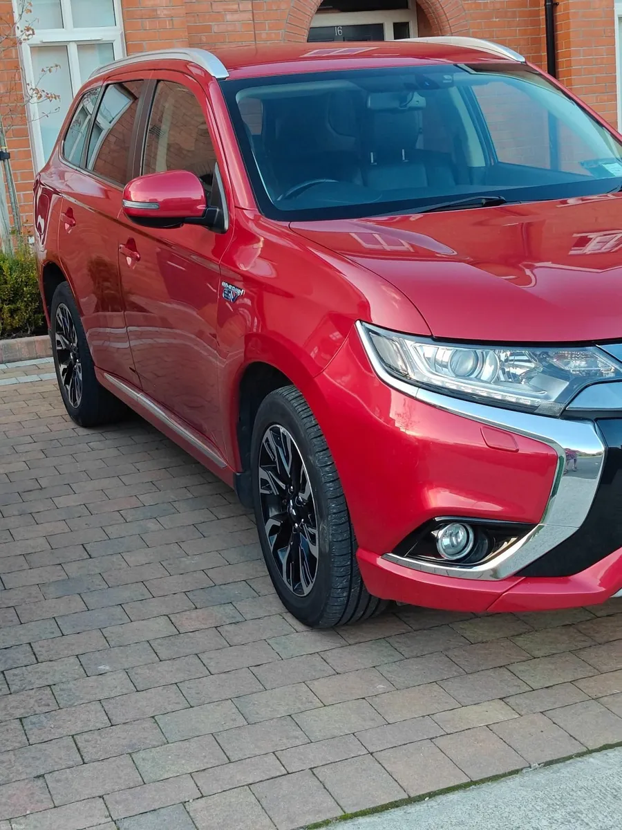 Mitsubishi Outlander 2016 - Image 4