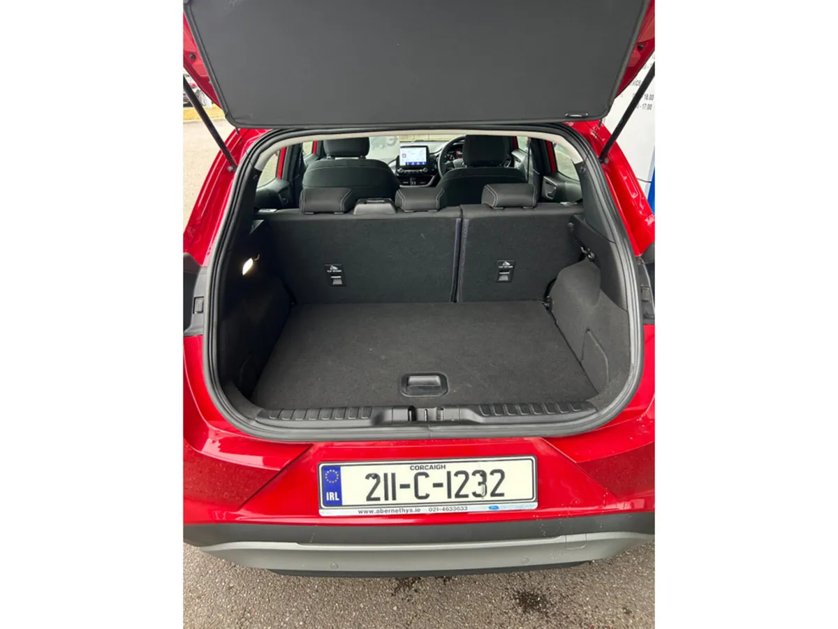 Ford Puma TITANIUM 5DR 1.0T 125 MHEV M6 4 - Image 2