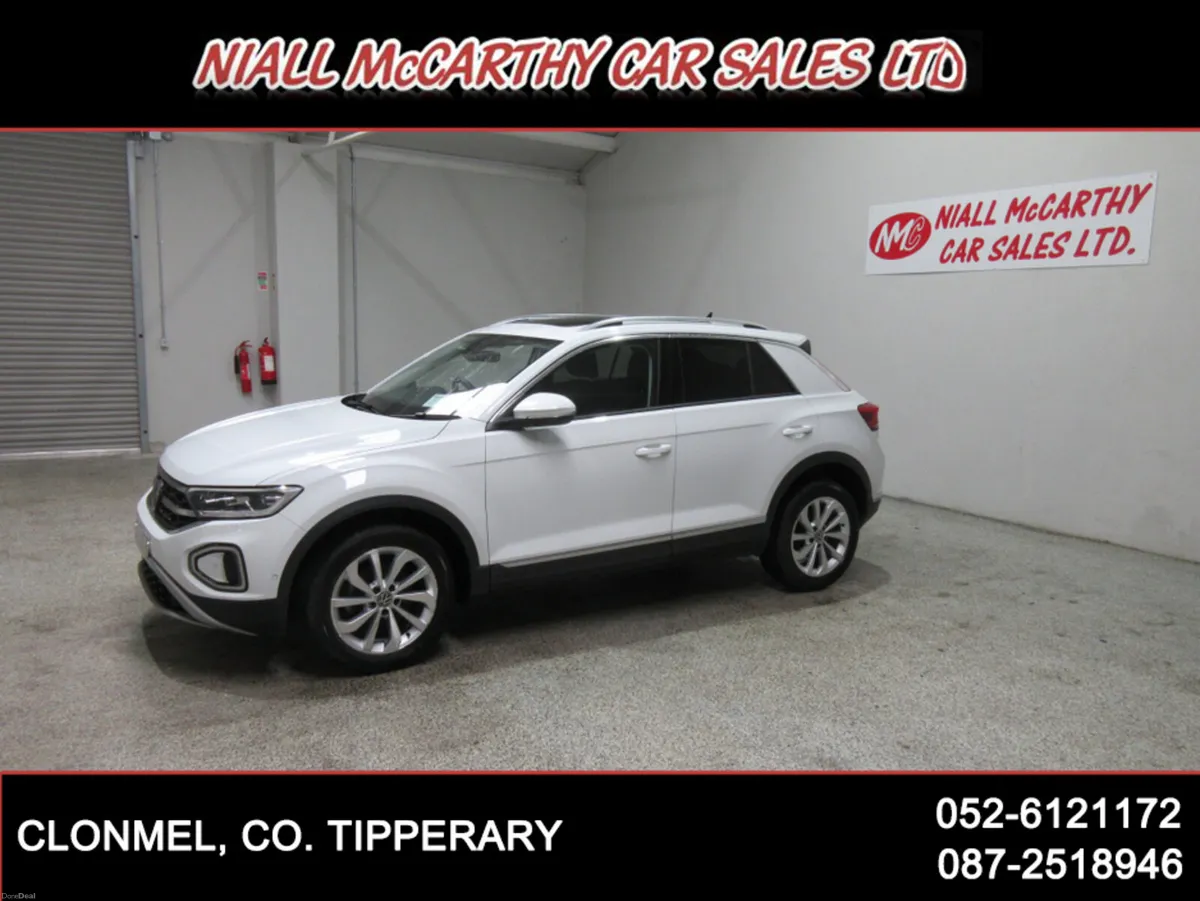 Volkswagen T-Roc STYLE PL 1.5 TSI AUTO _ PAN ROOF - Image 3