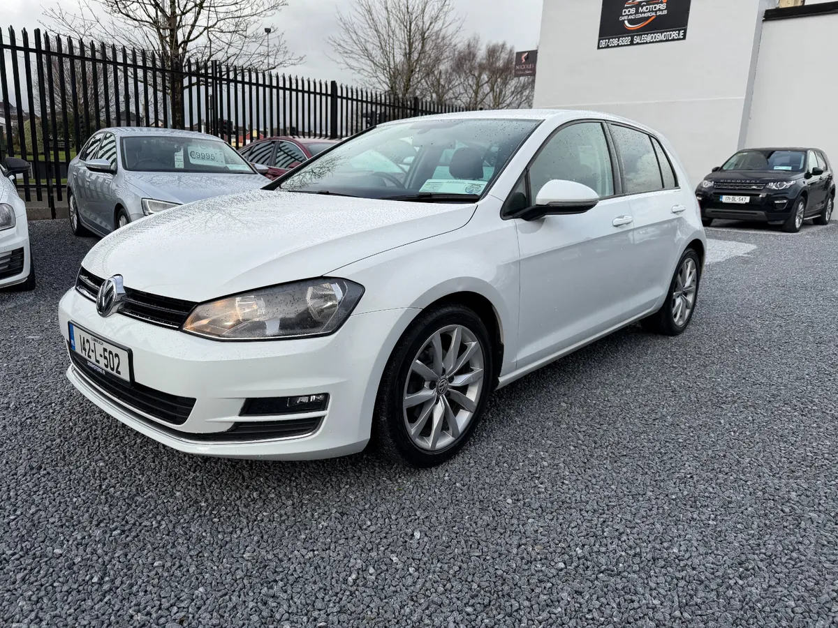 2014 (142) Volkswagen Golf 1.6 TDI Highline 110HP - Image 3