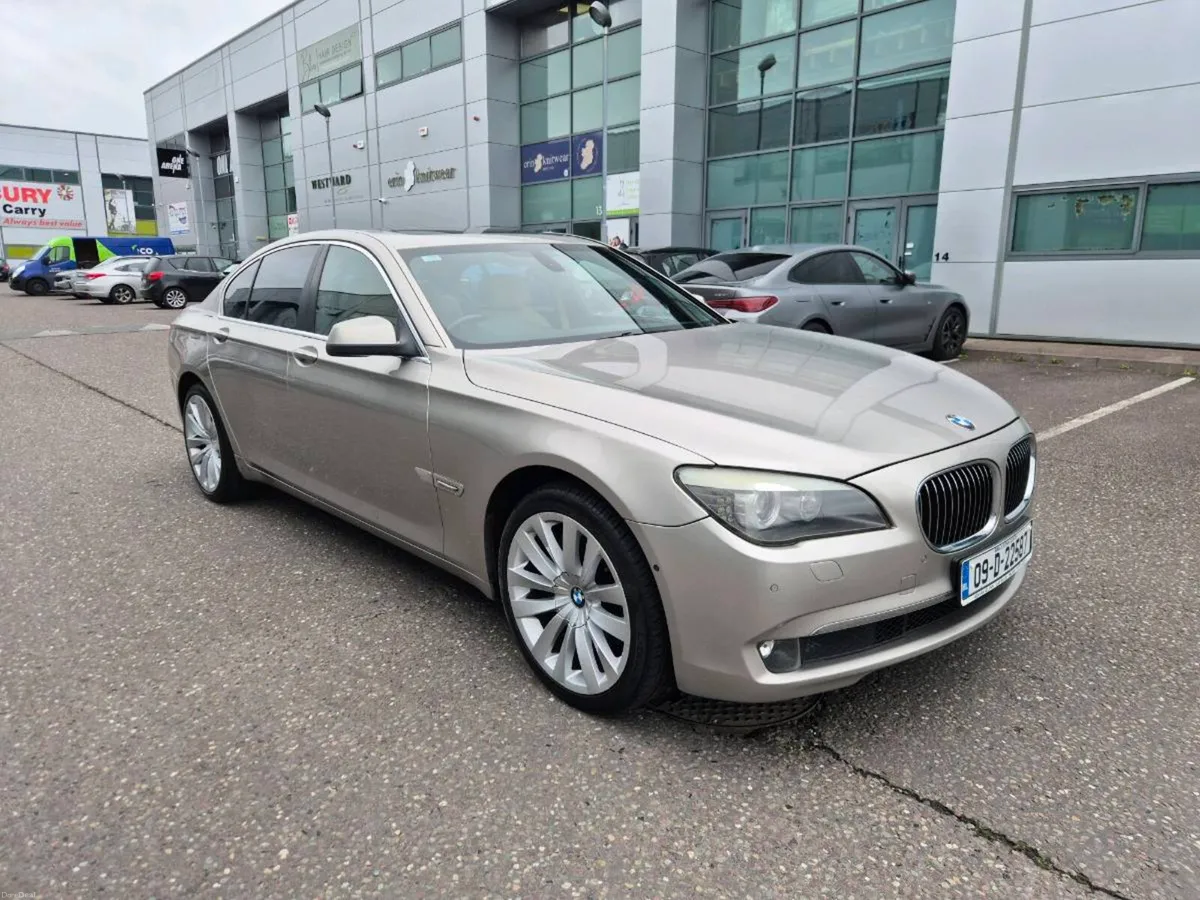 2009 BMW 730D - Image 3