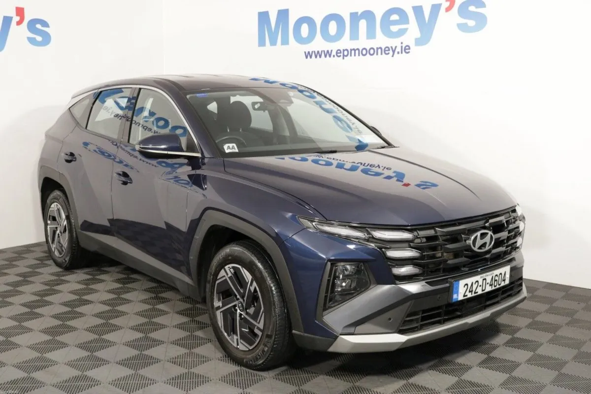 Hyundai Tucson COMFORT PLUS 1.6L DIESEL SUV - Image 2
