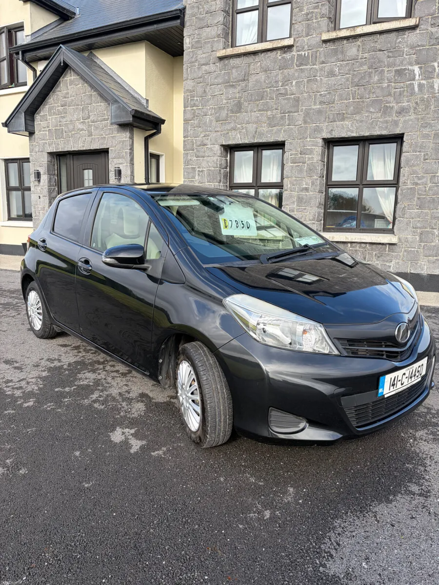 Toyota Vitz 2014 - Image 2