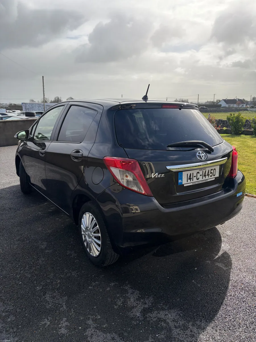 Toyota Vitz 2014 - Image 3
