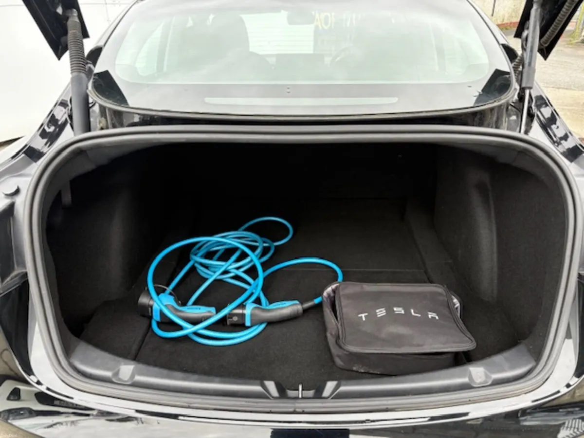 Tesla Model 3 2021 Long Range AWD - Image 2