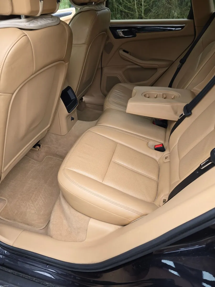 Porsche Macan 2014 - Image 5