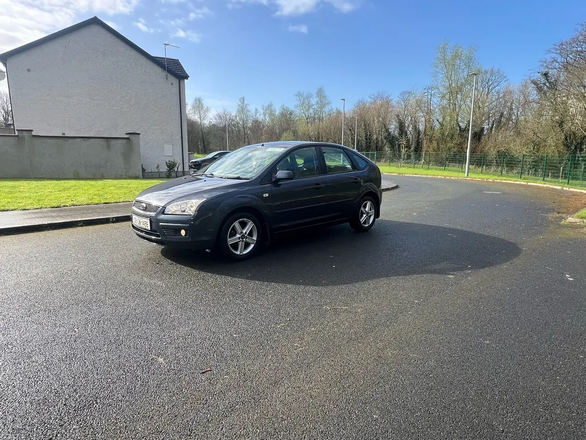 2008 ford focus (new nct+2months tax)low milage - Image 2