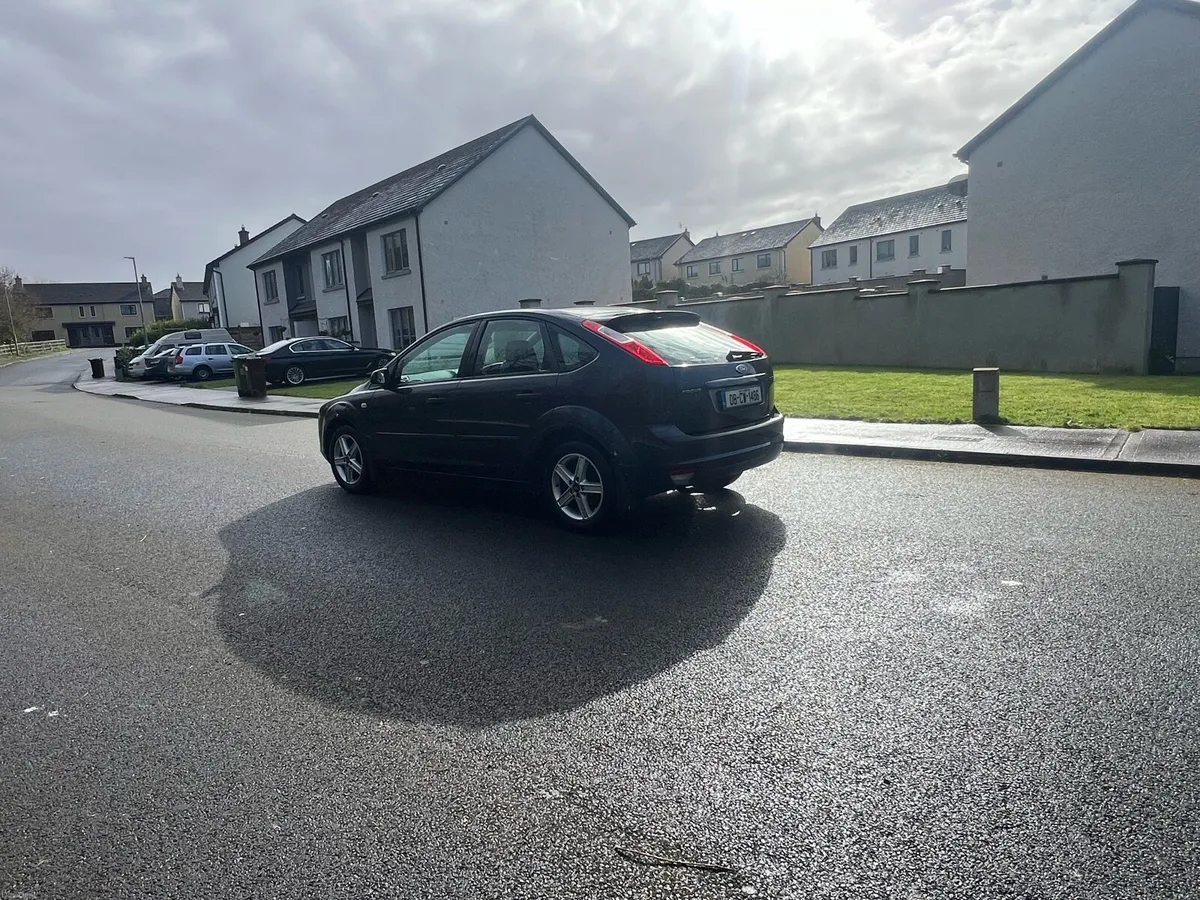 2008 ford focus (new nct+2months tax)low milage - Image 4