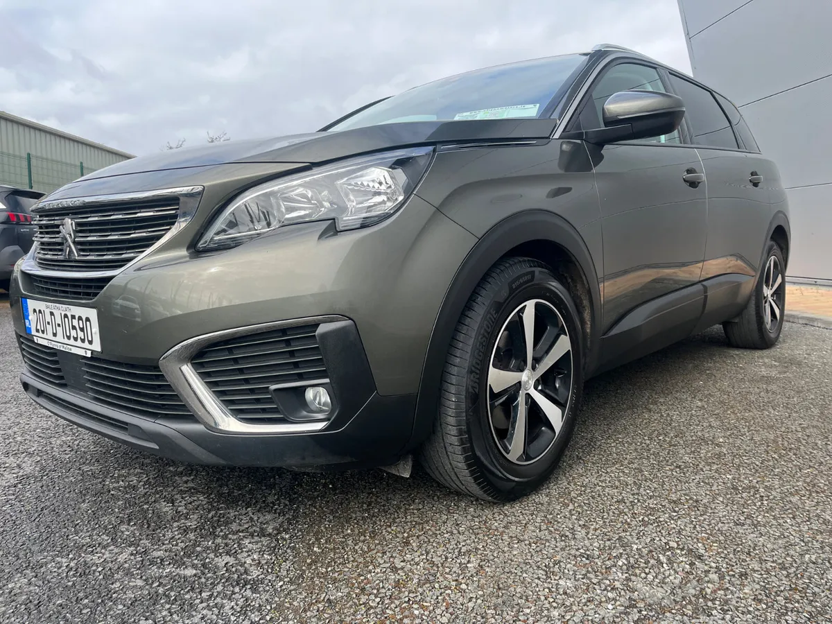 Peugeot 5008 2020 - Image 2