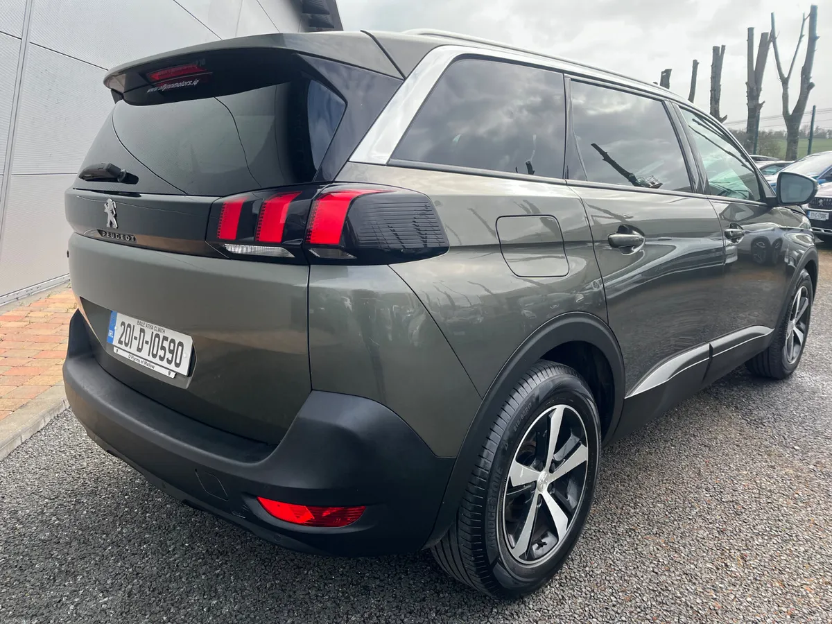 Peugeot 5008 2020 - Image 3