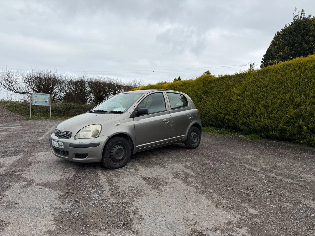 2004 Toyota Yaris AUTOMATIC - Image 2