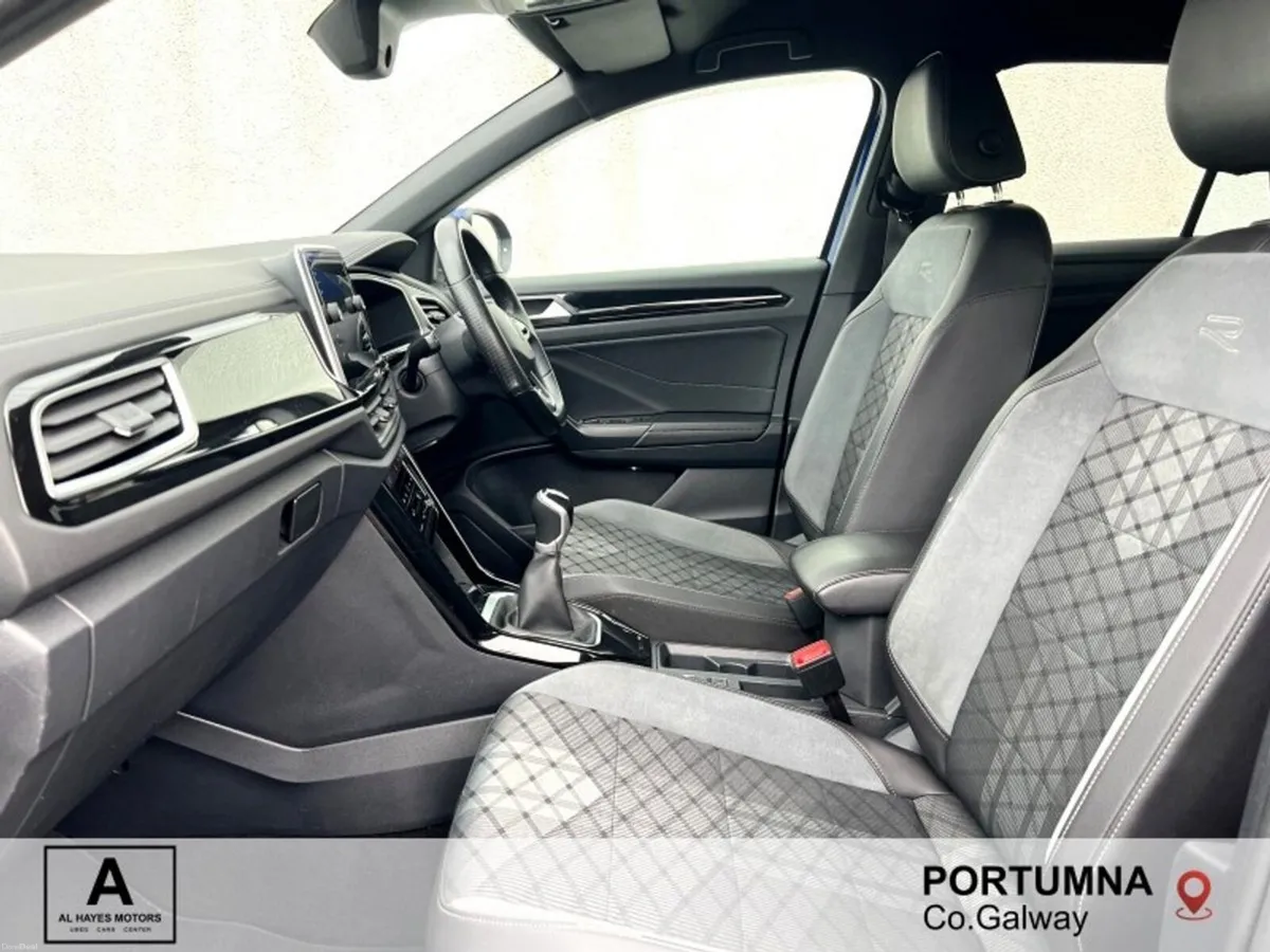 Volkswagen T-Roc 2.0 TDI 150bhp R-Line - Image 4