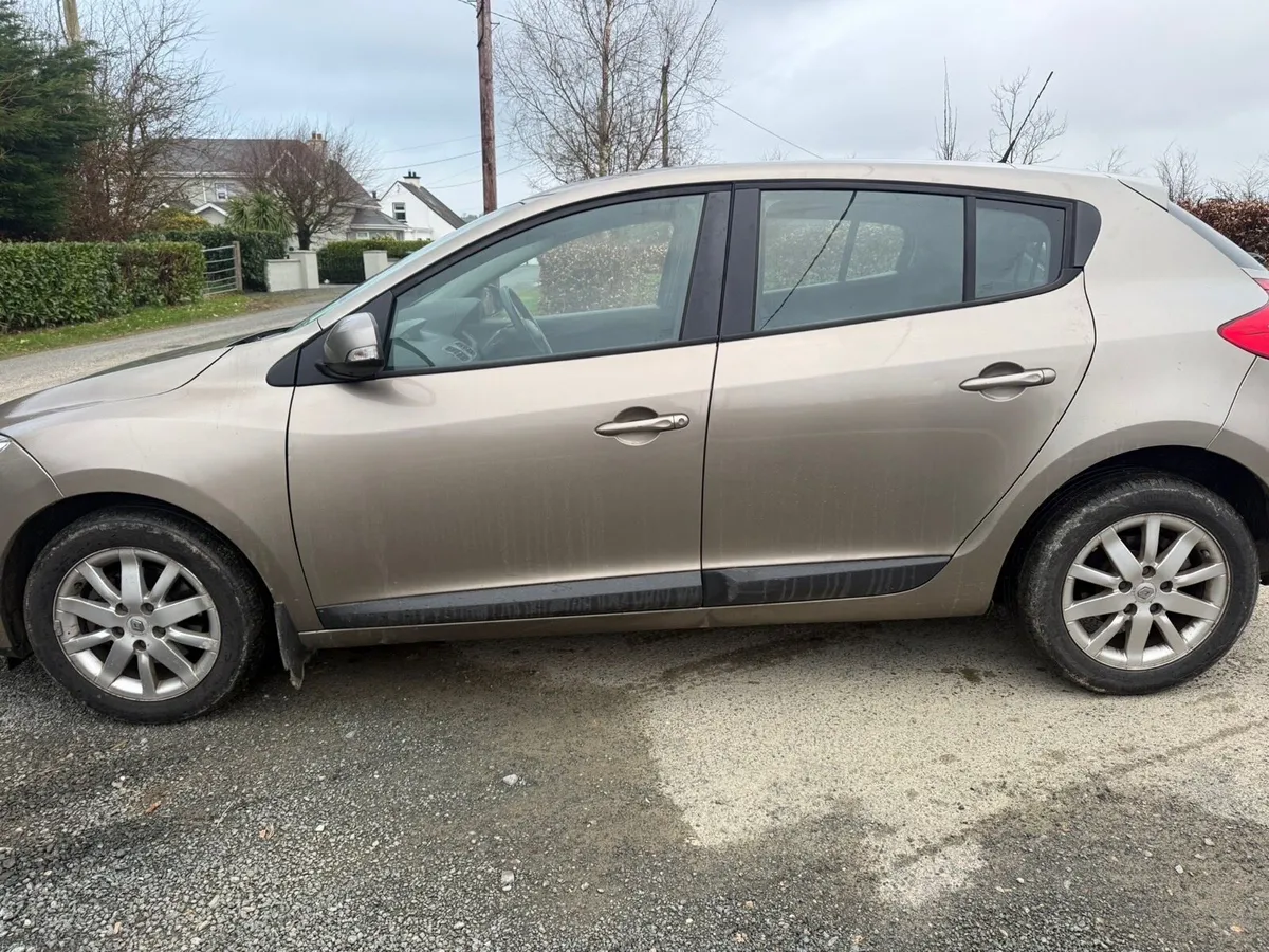 Renault Megane 1.5 diesel (fresh nct) - Image 3