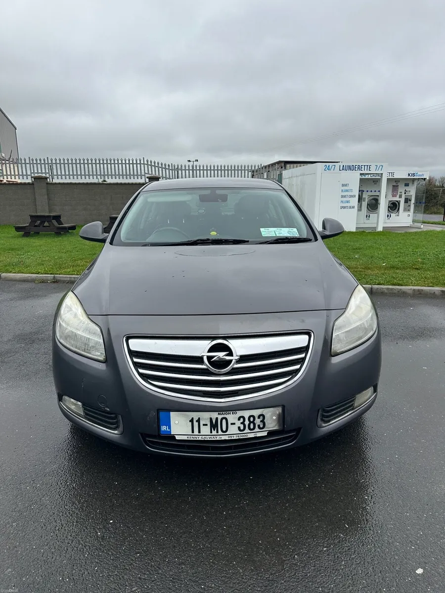 Opel insignia - Image 1