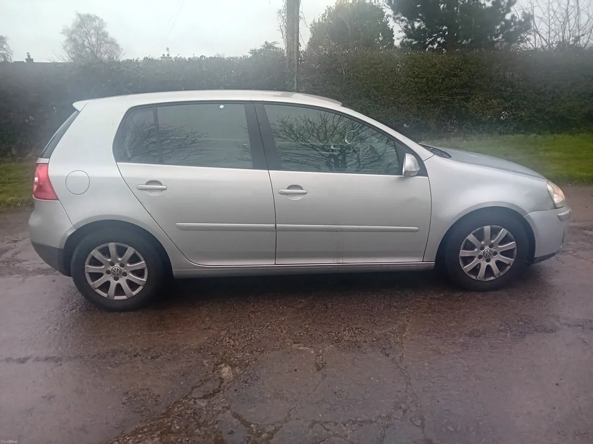 Volkswagen Golf 2008 Automatic 1.6 - Image 4