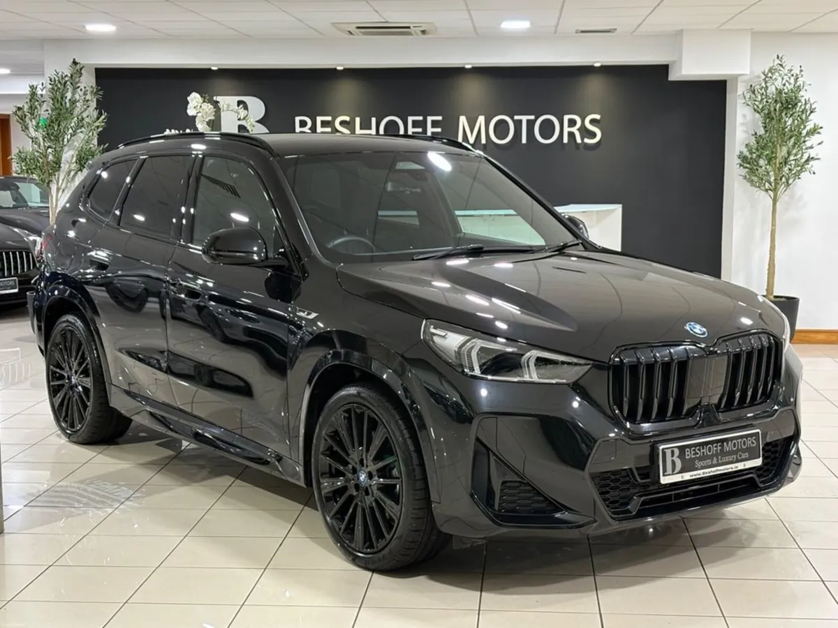 BMW X1 25e X-DRIVE M-SPORT PRO=LOW MILES//HUGE SPE - Image 1