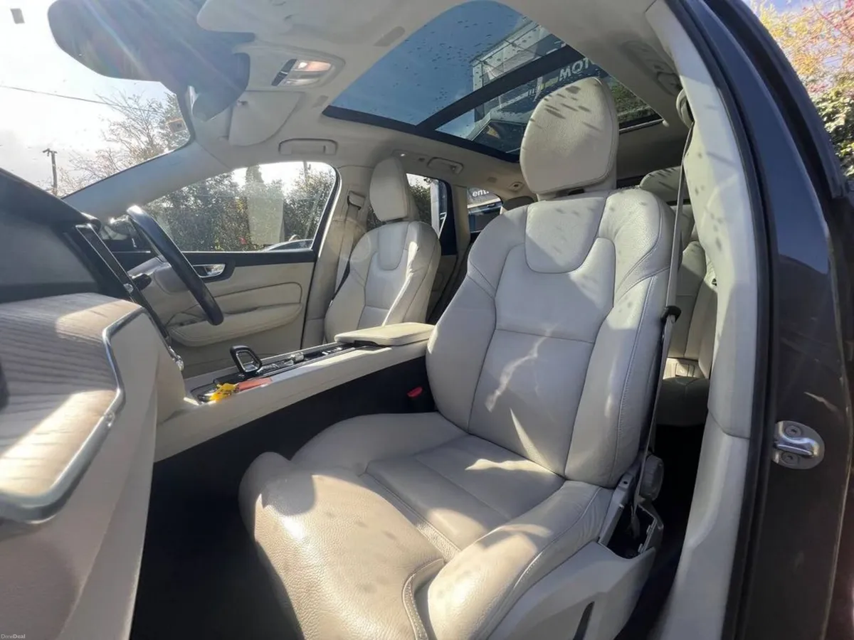 Volvo XC60 T6 PLUS DARK AWD 2.0 HYBRID ** HUGE SPE - Image 2
