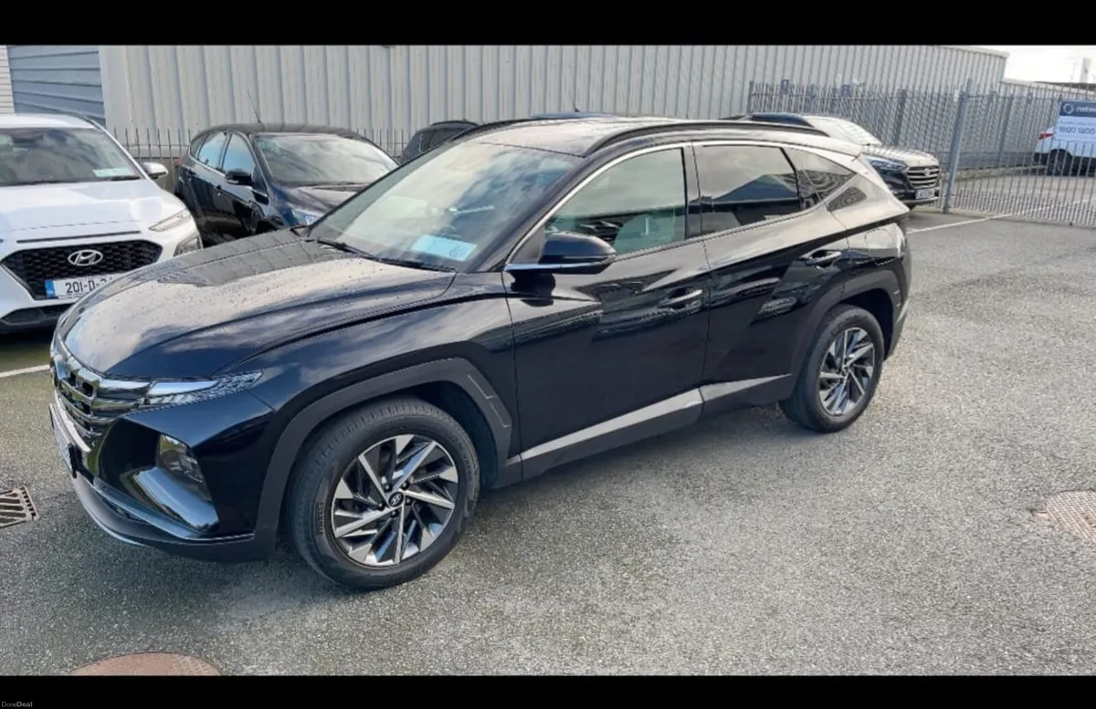 211 Hyundai Tucson 1.6D EXECUTIVE PLUS - Image 1