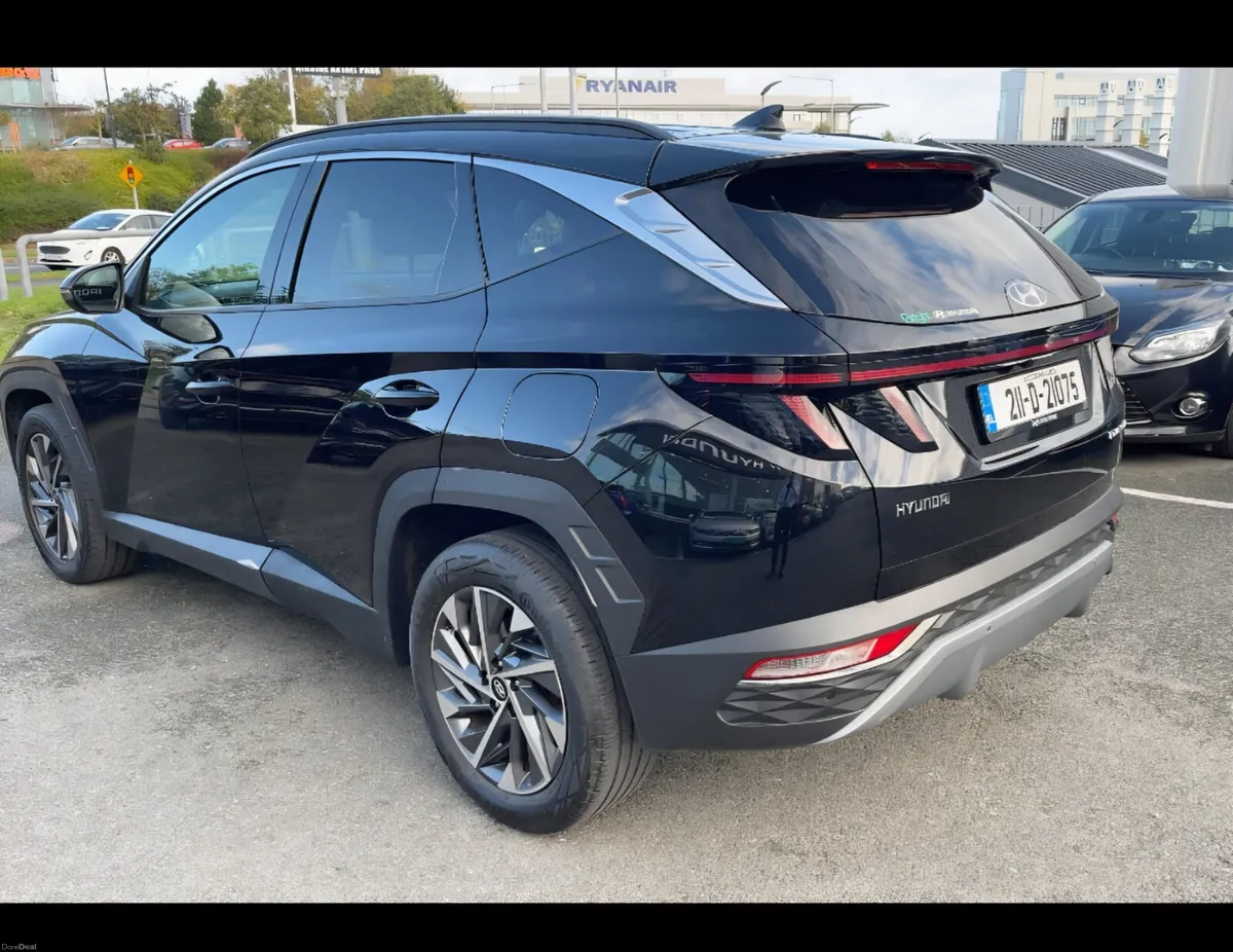 211 Hyundai Tucson 1.6D EXECUTIVE PLUS - Image 3