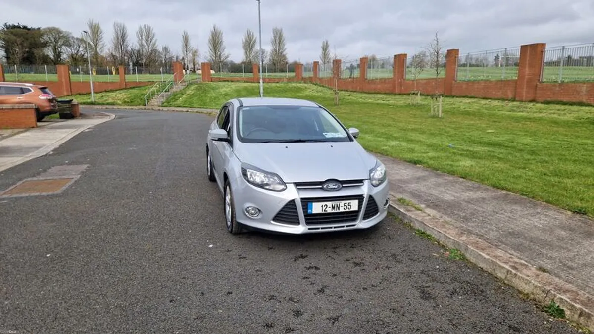 12 Ford Focus zetec 1.6 tdci NCT - Image 2