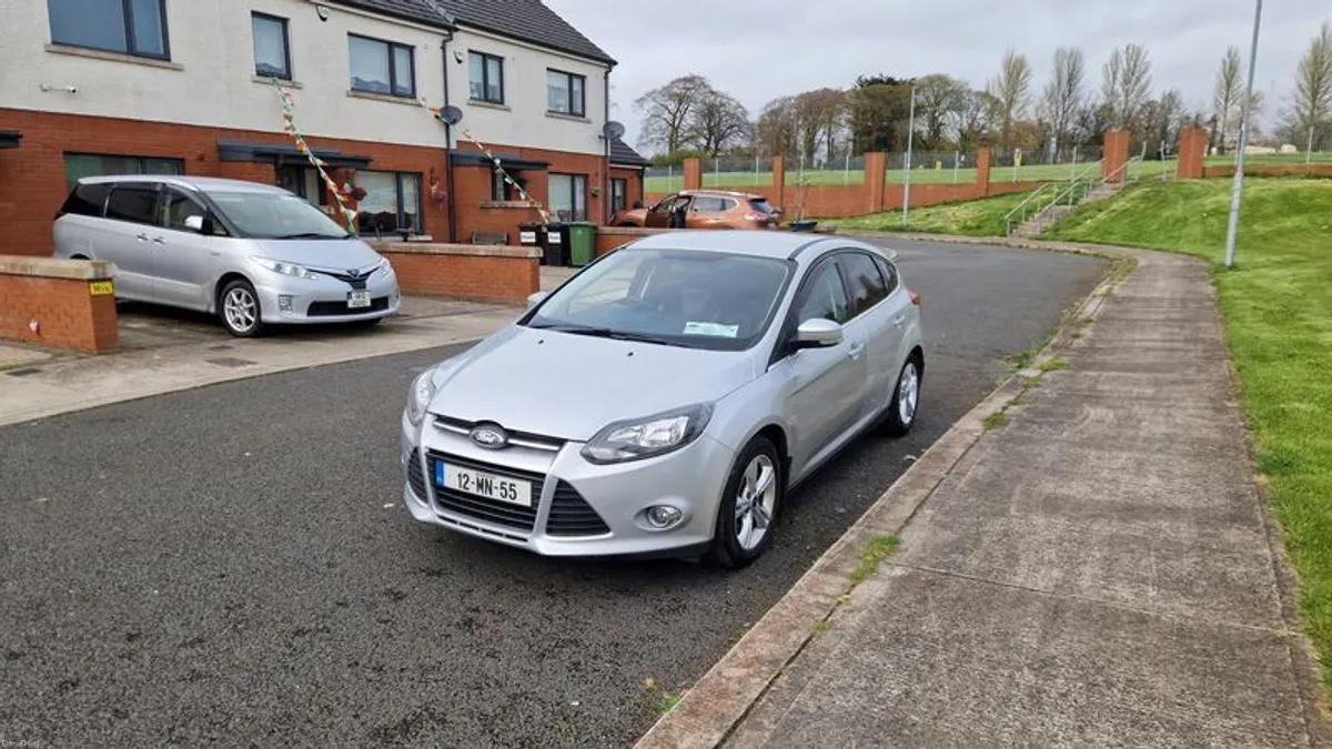 12 Ford Focus zetec 1.6 tdci NCT - Image 4