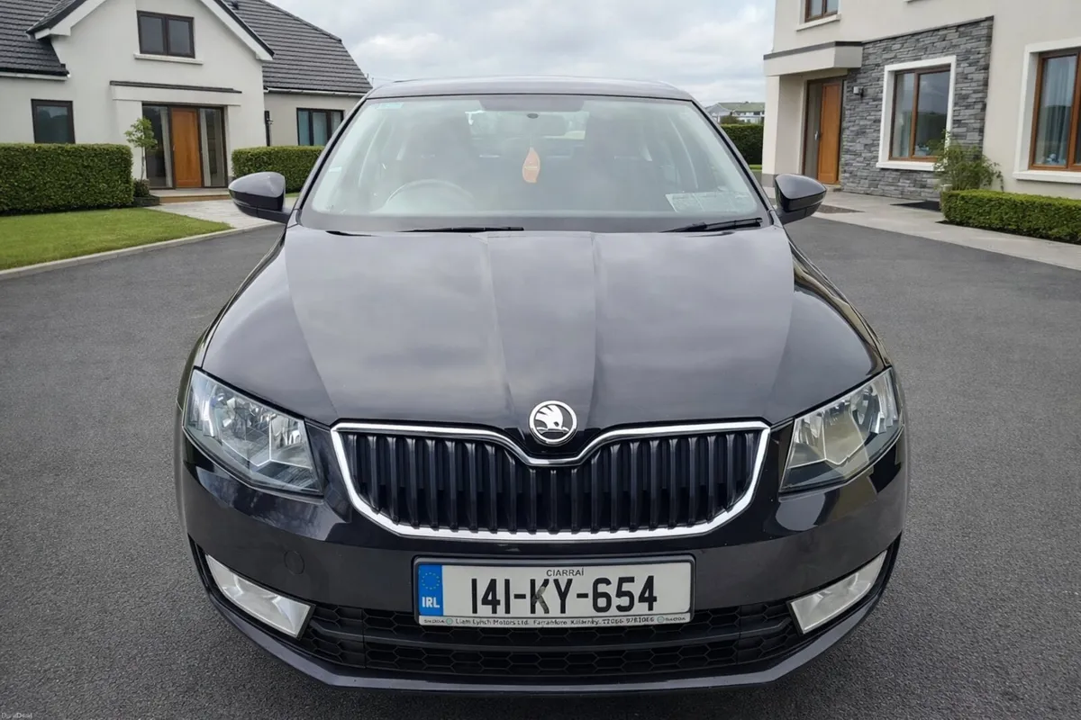 2014 Skoda Octavia 1.2 TSI Petrol NEW NCT 05/27 - Image 3