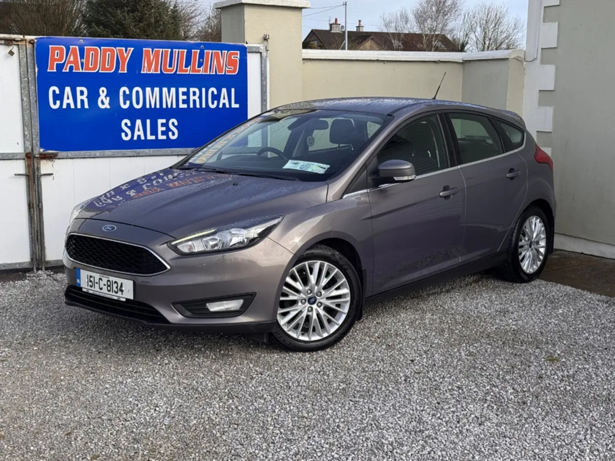 Ford Focus ZETEC 1.6 TDCI 95PS 4DR - Image 3
