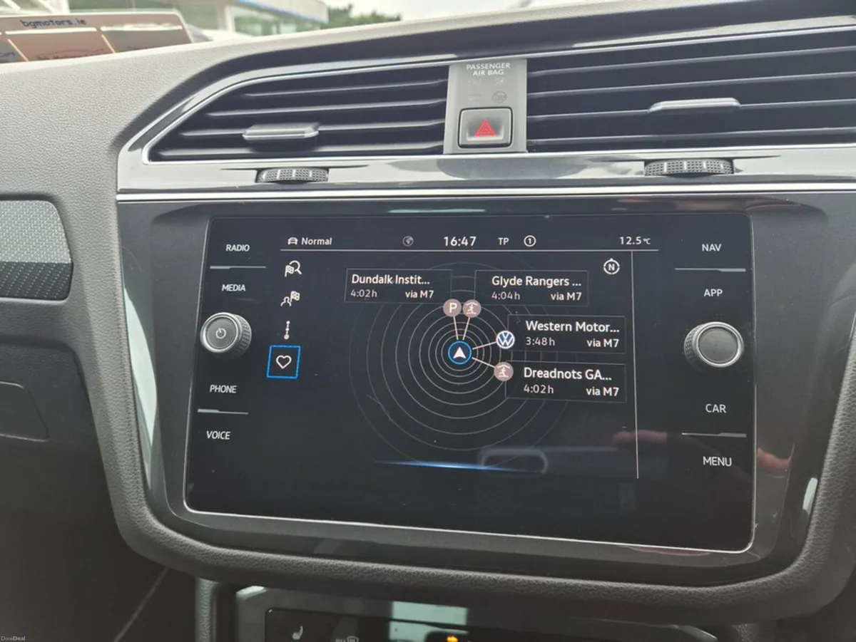 Volkswagen Tiguan R Line 2.0tdi M6F 150HP 5DR - Image 4